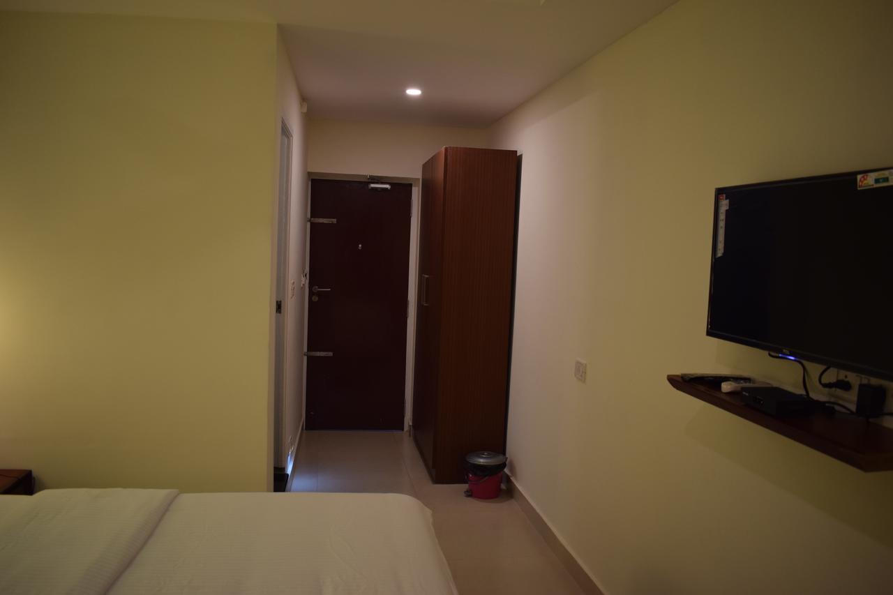 Ak Sea View Residency Pondicherry Exterior foto